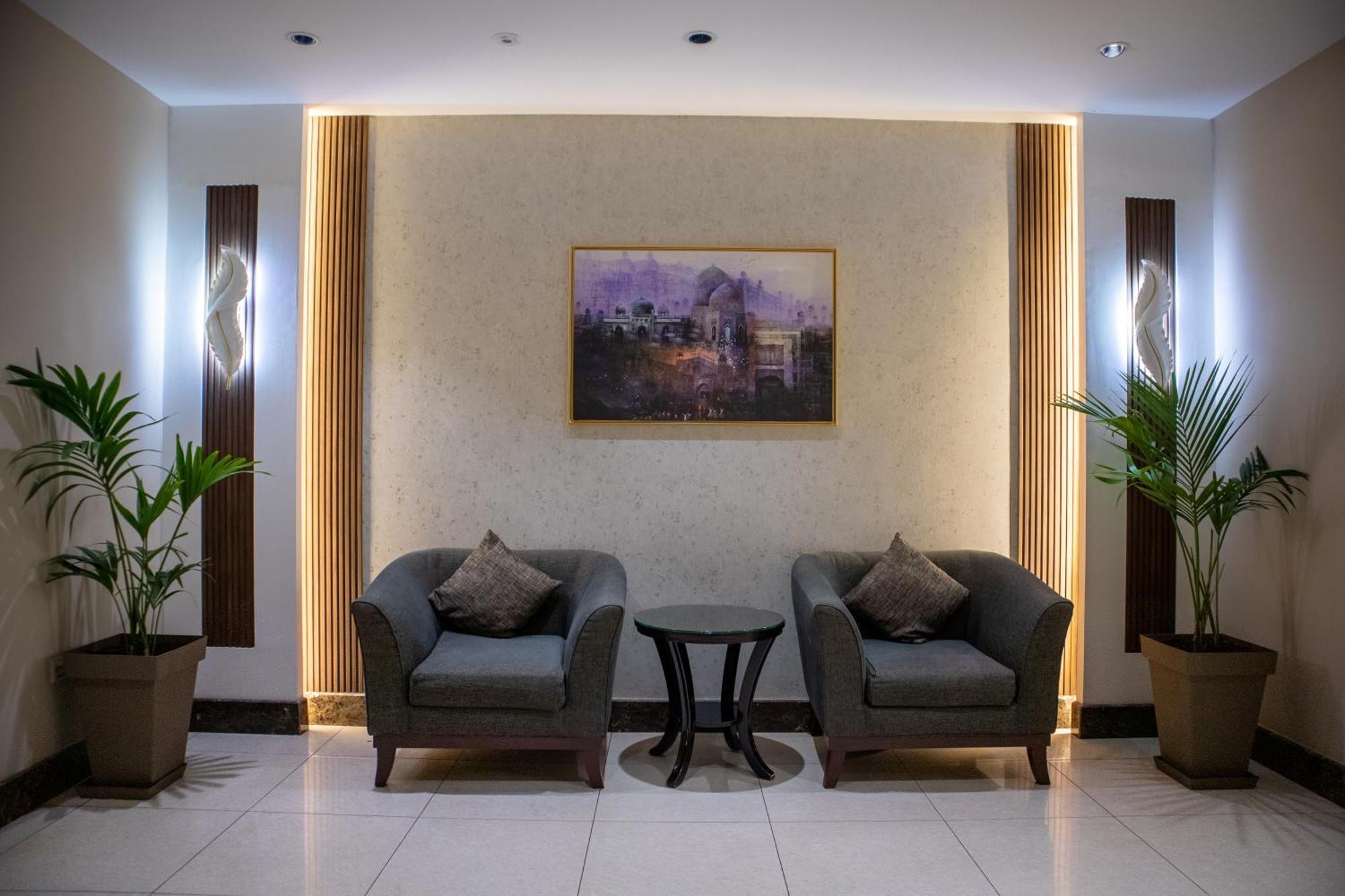 Emaar Royal Hotel 5*